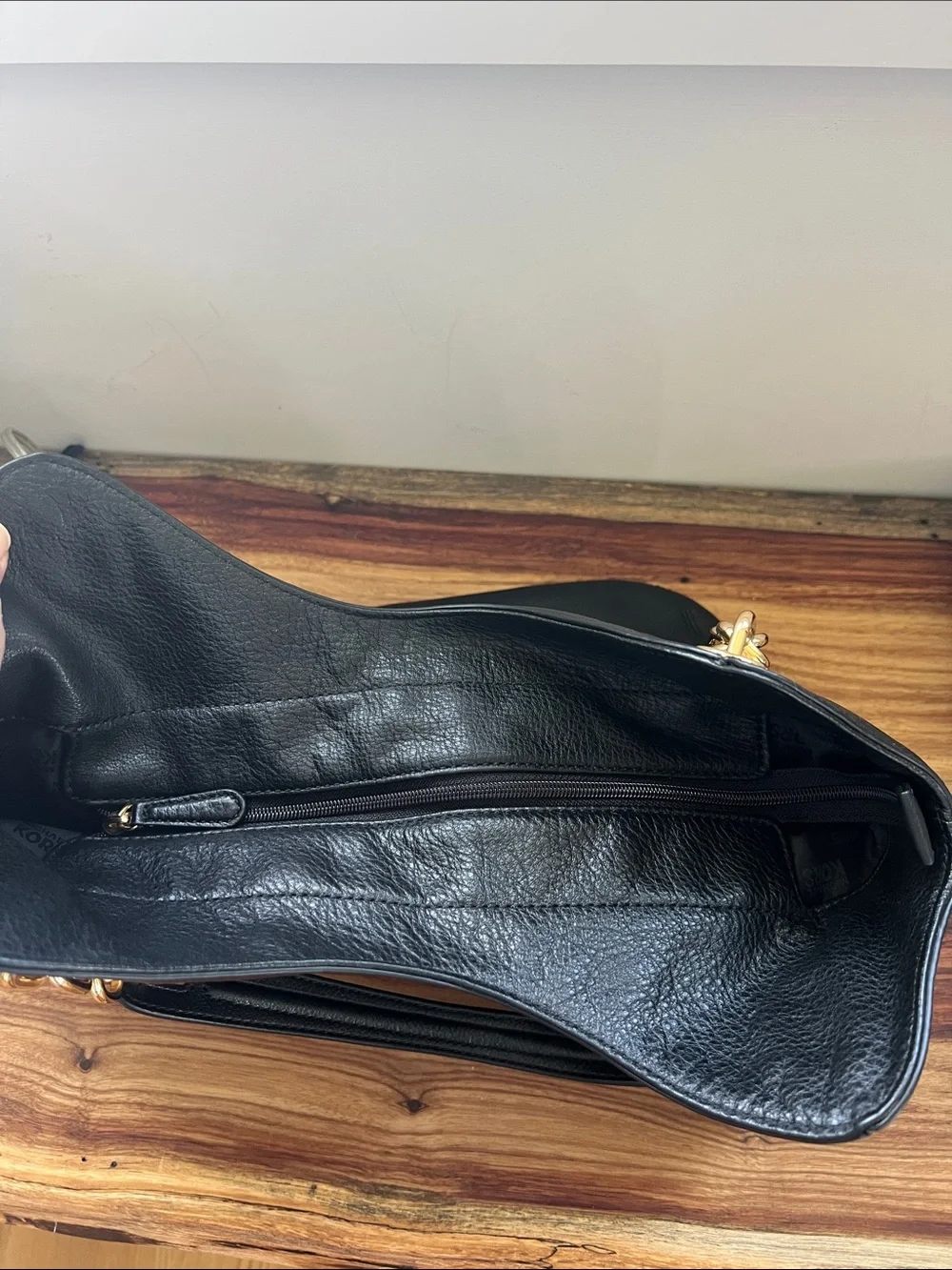 Michael Kors Fulton Large black pebbled-leather hobo bag with gold-tone chain